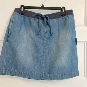 ❤️2 for $18❤️ LOFT lightweight denim chambray skirt w/ tie waist, 14